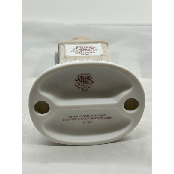 Precious Moments 1983 Collectors Club Let Us Call This Club To Order E-0303 Figu - Picture 7 of 11